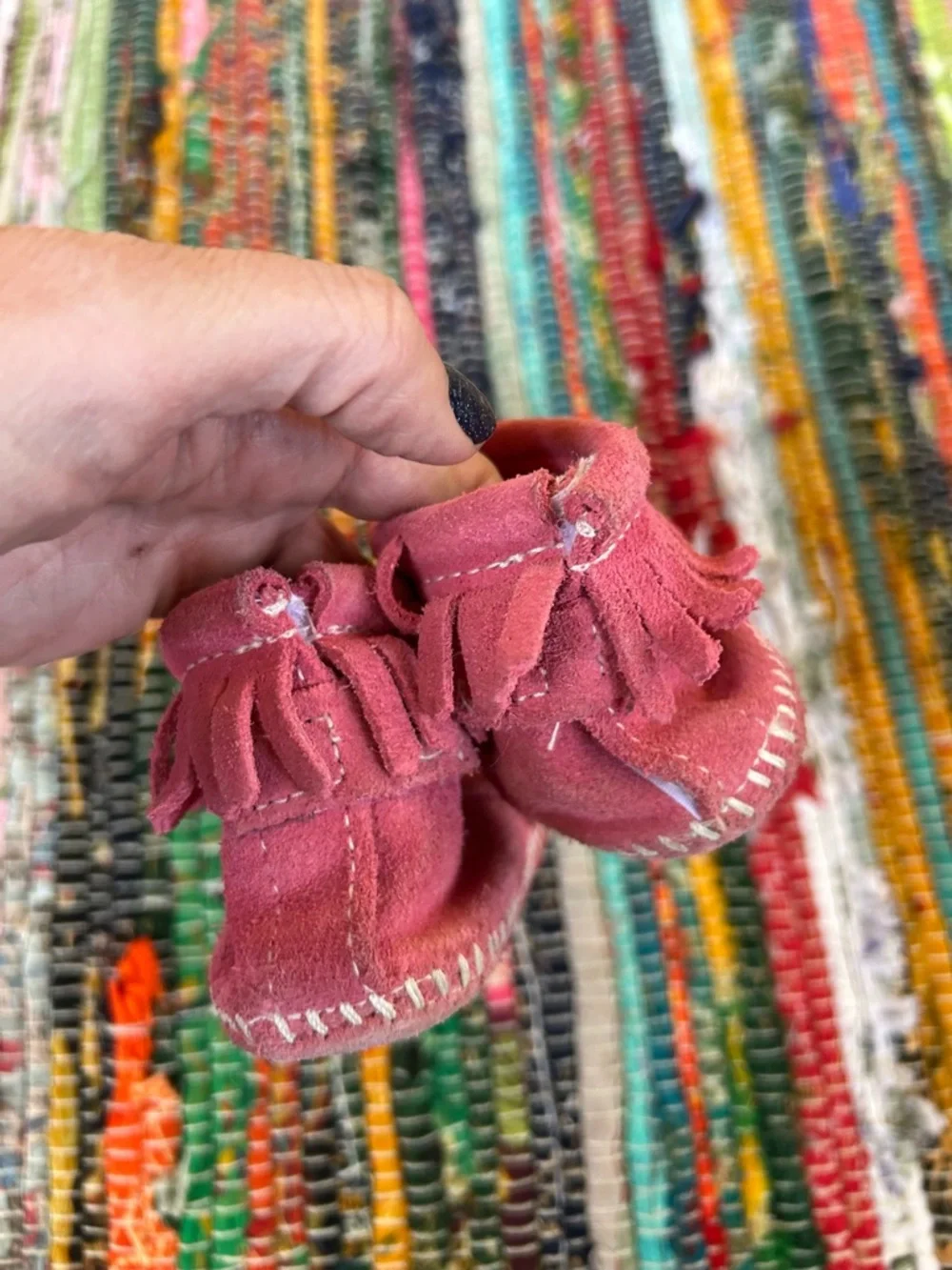 Minnetonka Pink Fringe Baby Moccasins Infant Toddler 4